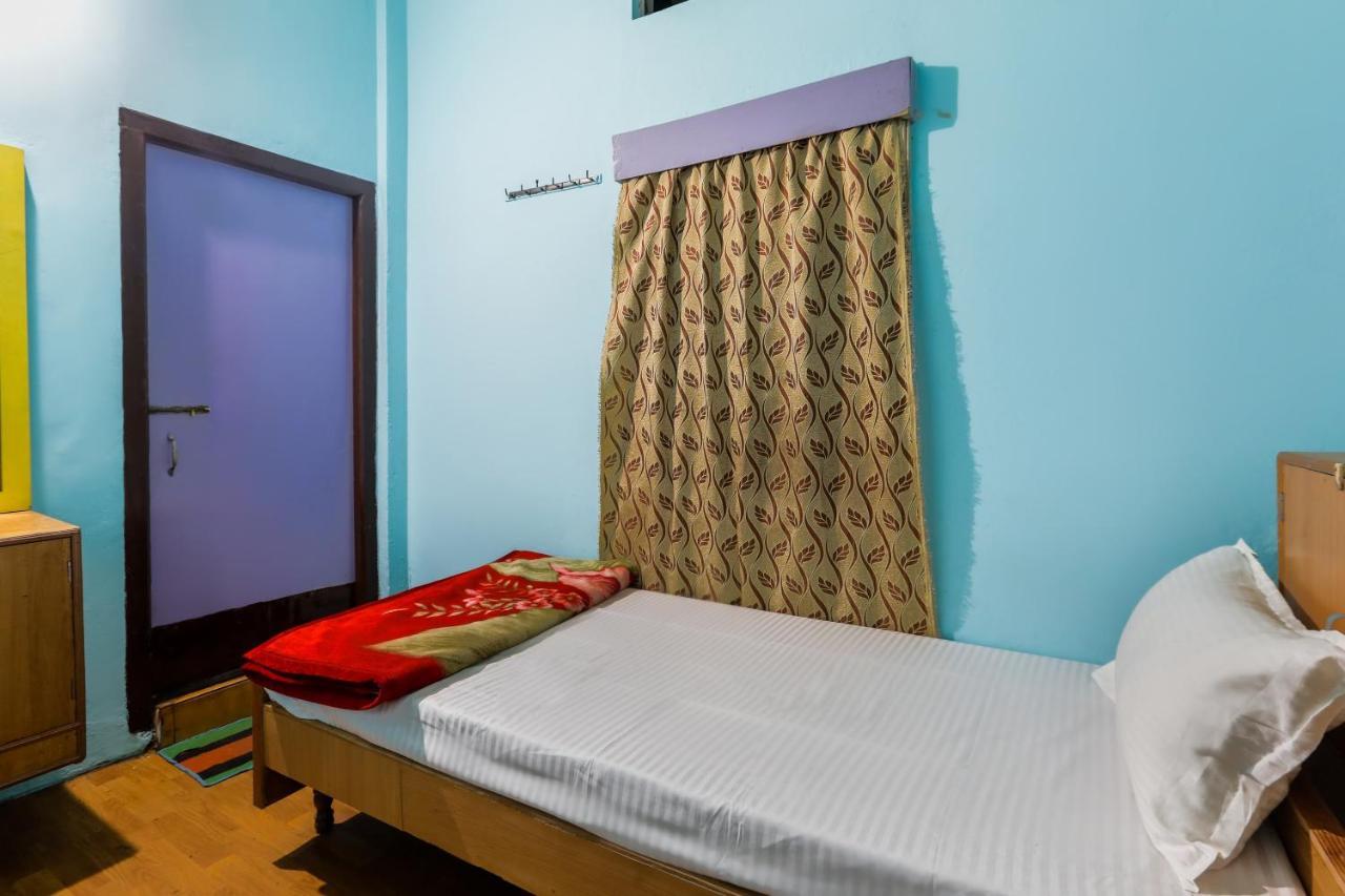 Oyo Hotel 43459 Oasis Lodge Jorhāt Kültér fotó