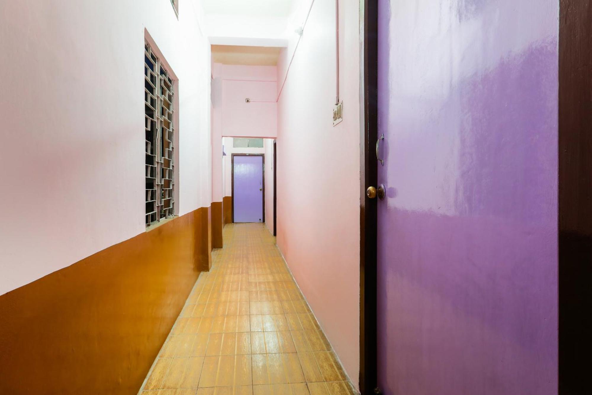 Oyo Hotel 43459 Oasis Lodge Jorhāt Kültér fotó